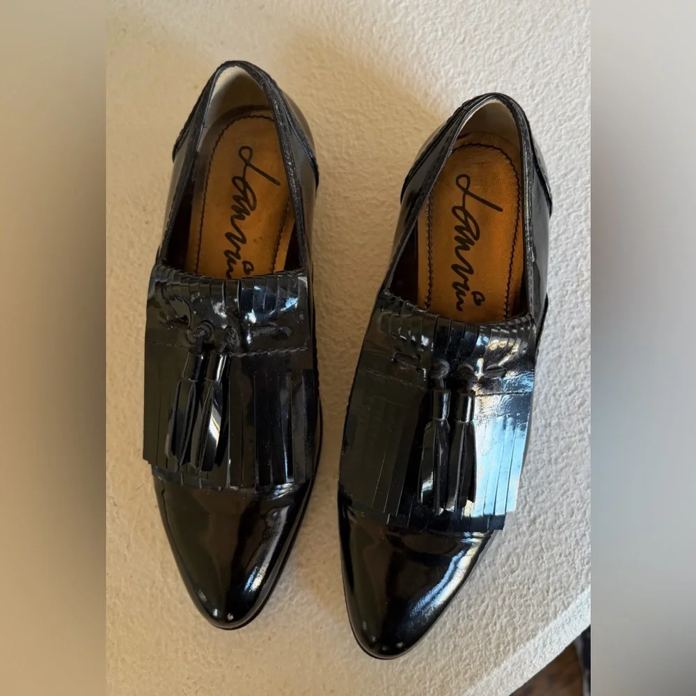 Vintage Lanvin Women’s Black Patent Leather Brogues / Loafers size 37 / 7 NWOT - Picture 2 of 7